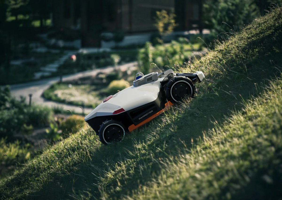 Mammotion LUBA 3 AWD 3000 – Mai-Aktion (kostenloses Garage + Reinigungsstation bis 17.06) – Kabelloser LiDAR & KI Mähroboter